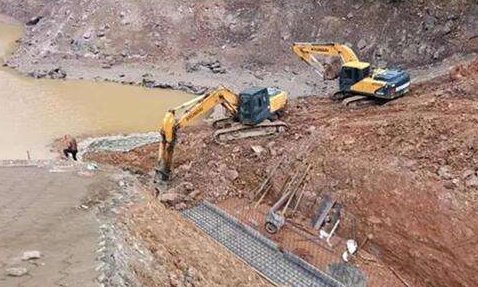 湖北省水利厅督导汉江下游一期加固工程安全生产工作